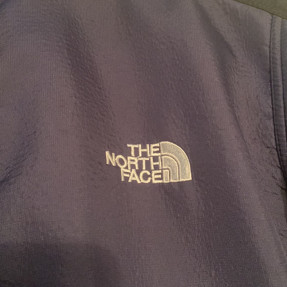 NWOT. Men’s North Face jacket. - Picture 2 of 5